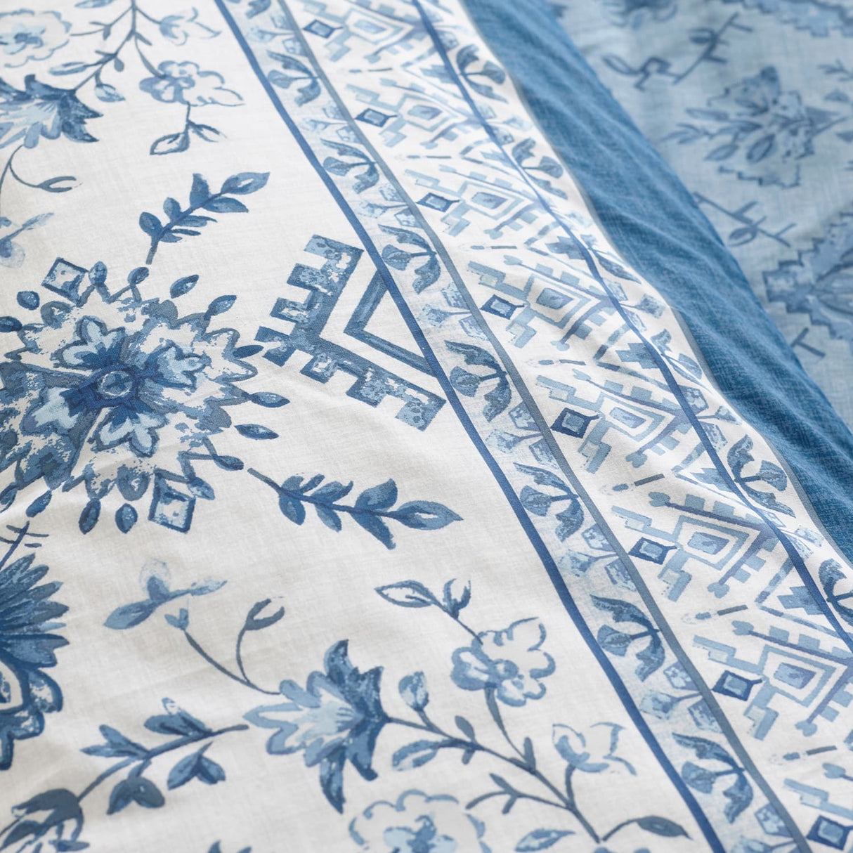 Catherine Lansfield Zoukara Duvet Cover Set - Zoukara Duvet Set