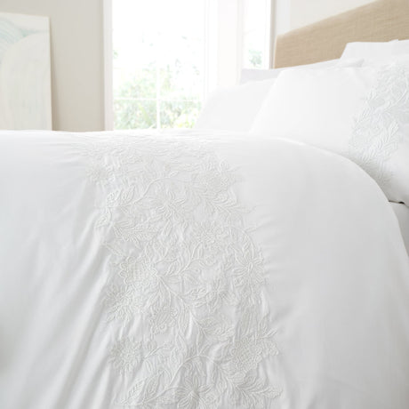 Bianca Fine Linens Fleur Matelassé Duvet Cover Set - White - Embroidery Floral Duvet Set