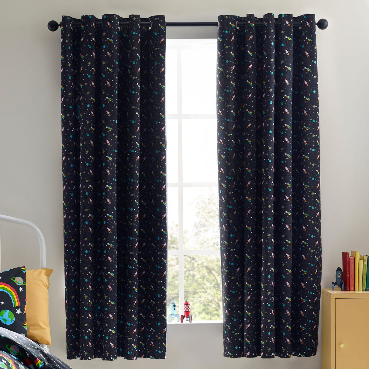 Catherine Lansfield Rainbow Rockets Eyelet Curtains Polycotton - Black - Rainbow Rockets Curtains