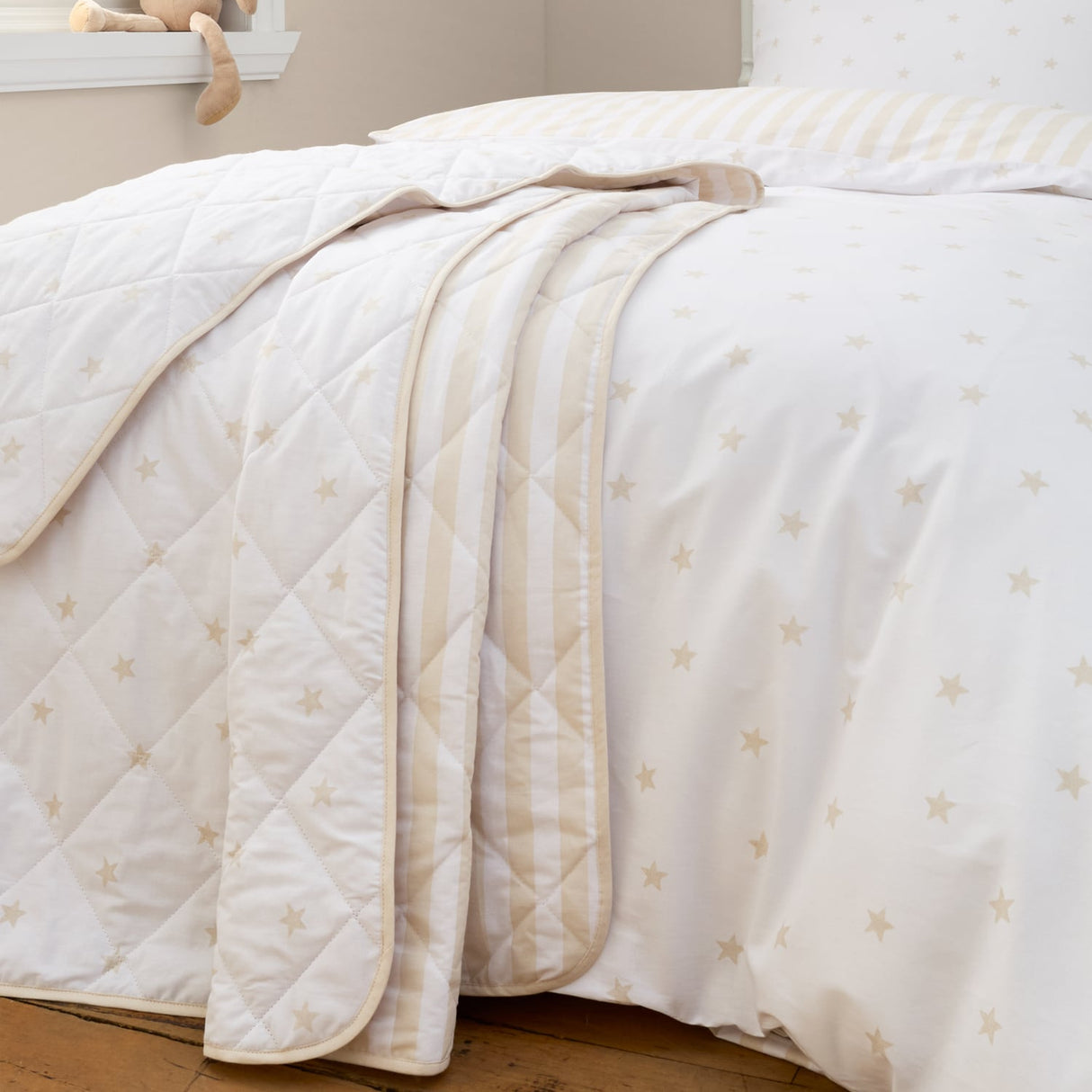 Bianca Fine Linens Mini Star & Stripes Bedspread - Mini Stars And Stripes Bedspread Natural