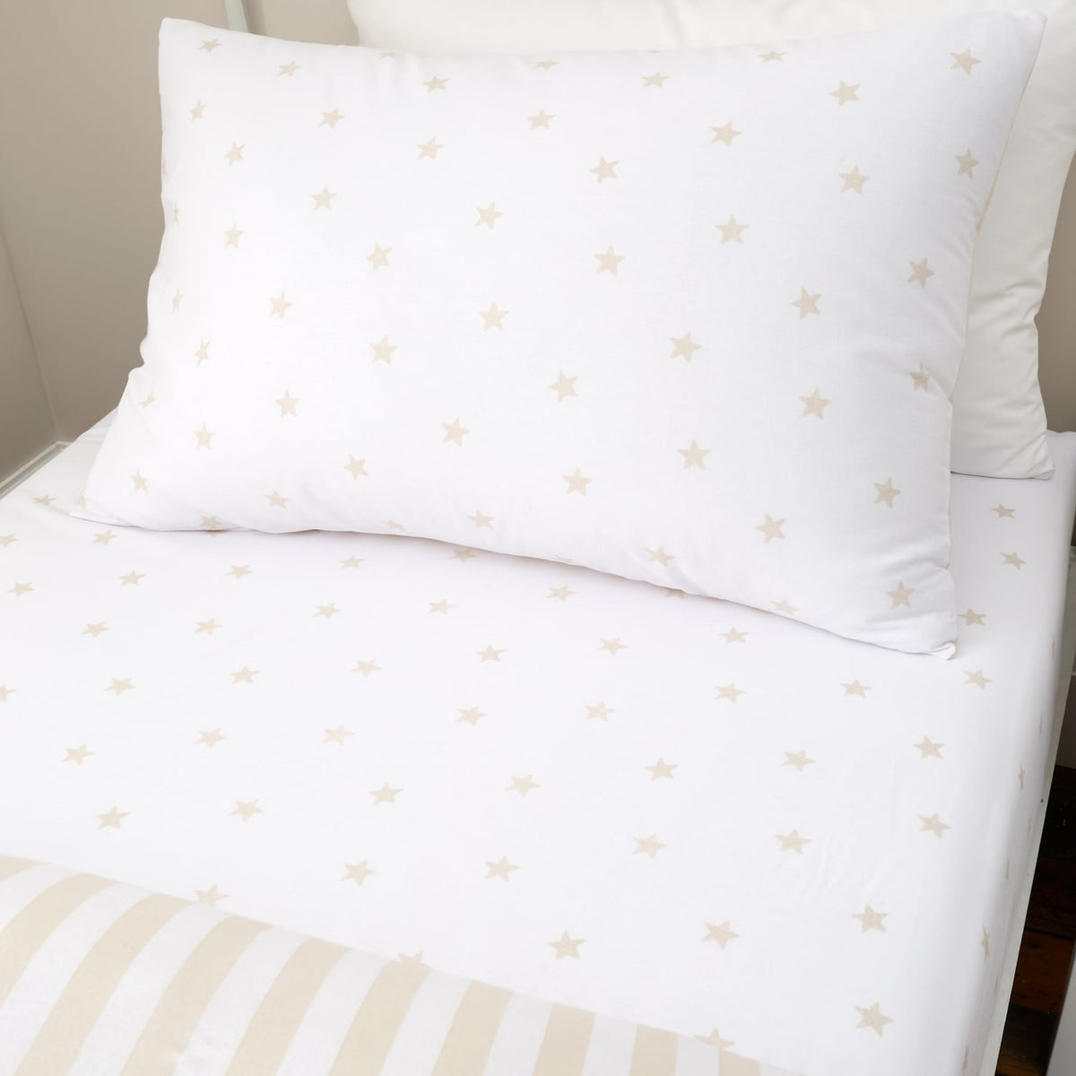 Bianca Fine Linens Mini Star & Stripes 25cm Deep Fitted Sheet