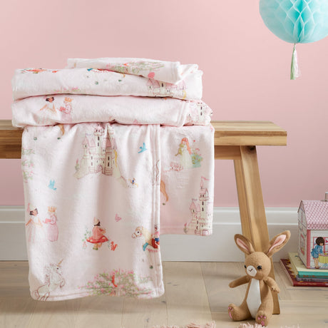 Belle & Boo Fairytale Throw - Pink