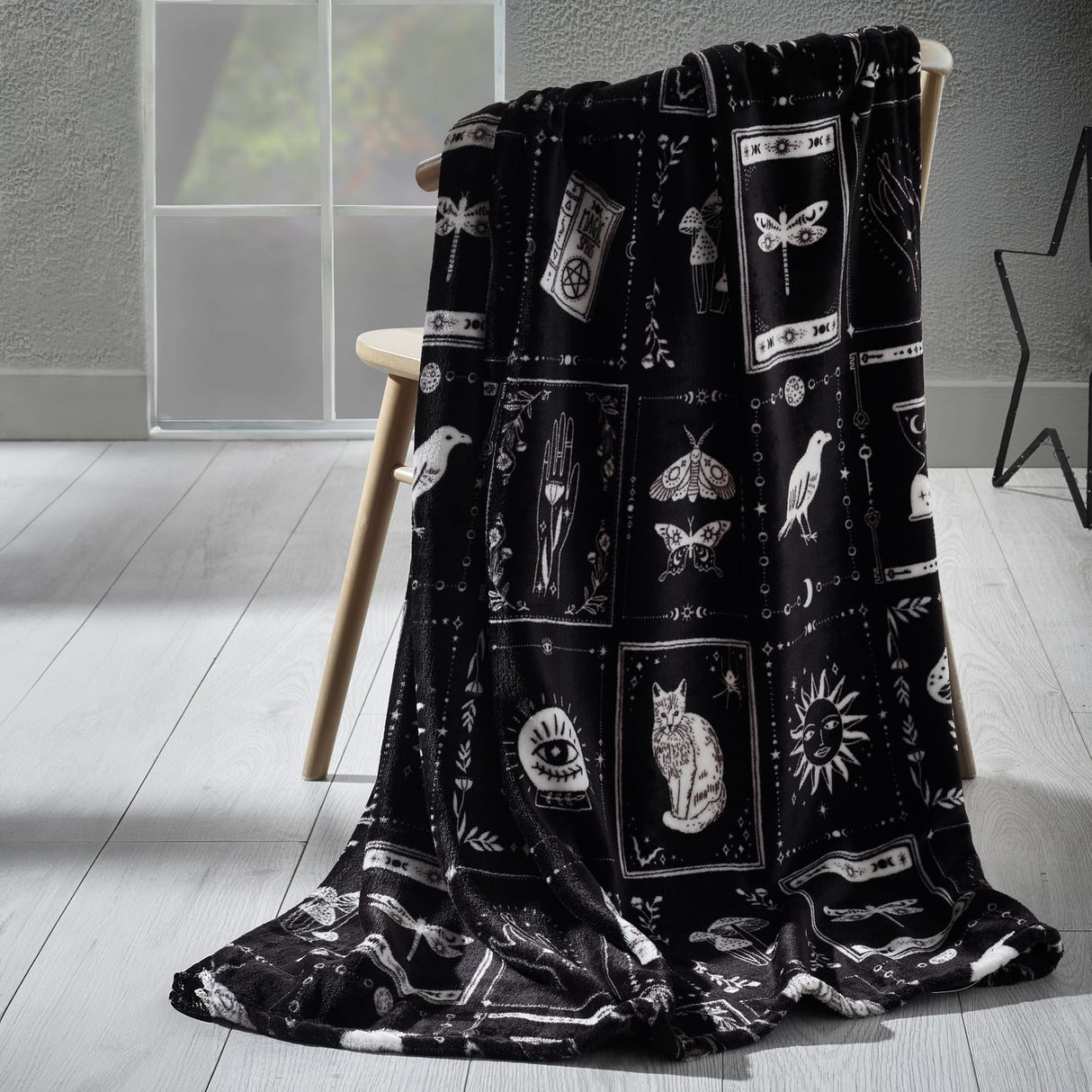 Catherine Lansfield Enchanted Witchcraft Throw - Black