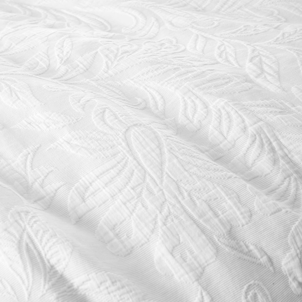 Bianca Fine Linens Embroidery Floral Duvet Cover Set - White - Fleur Matelasse Duvet Set