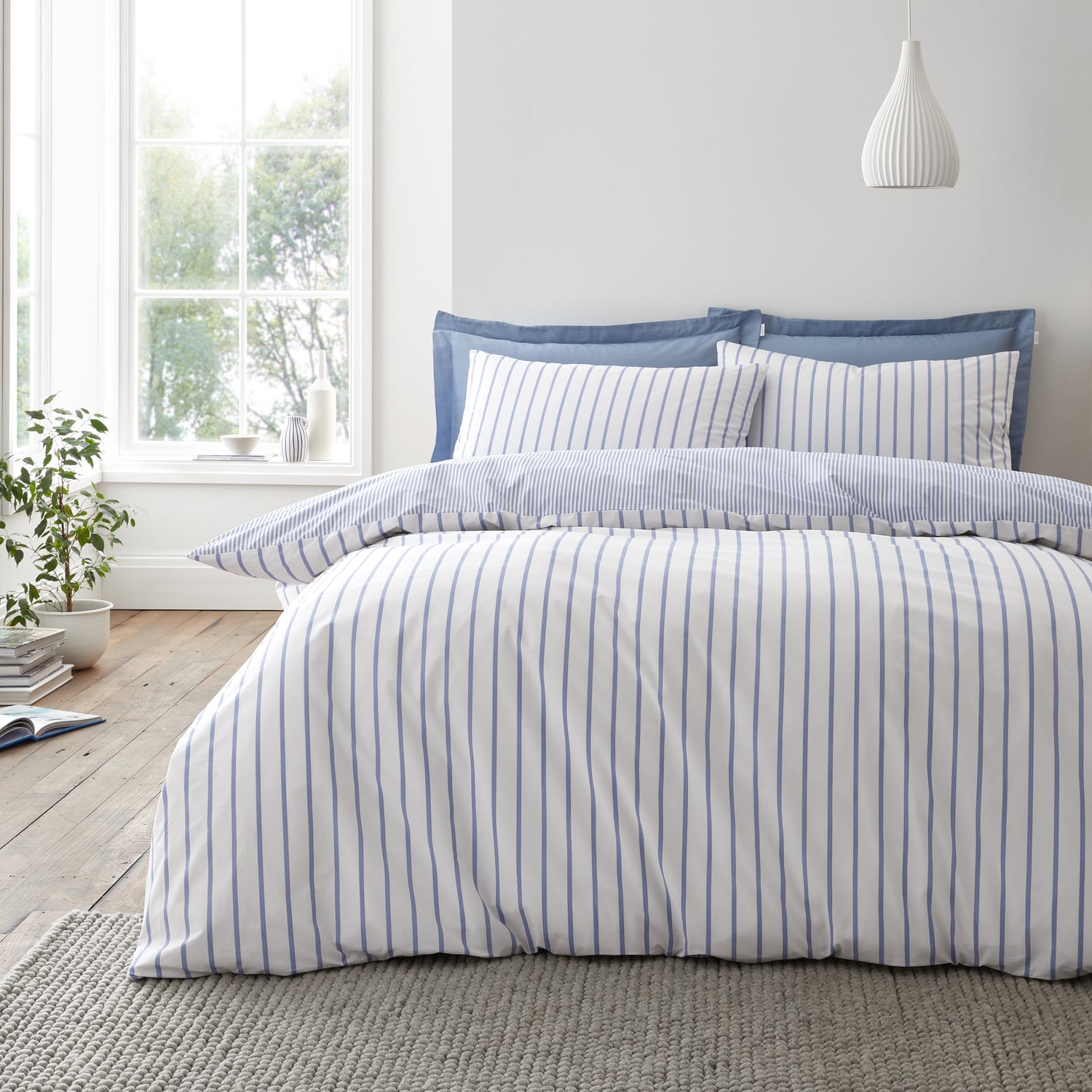 Bianca Fine Linens Hampton Stripe Duvet Cover Set - Hampton Stripe Blue Duvet Set