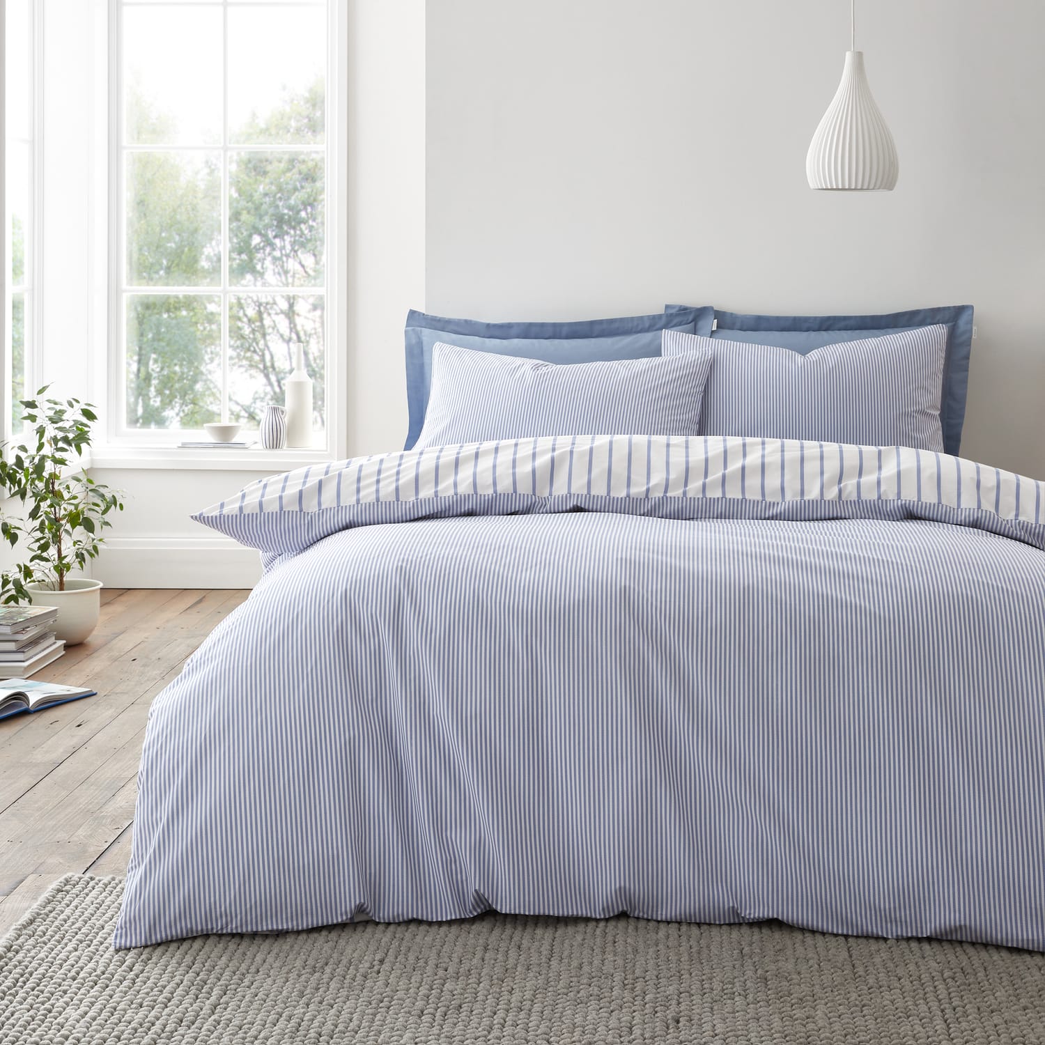 Bianca Fine Linens Hampton Stripe Duvet Cover Set - Hampton Stripe Blue Duvet Set
