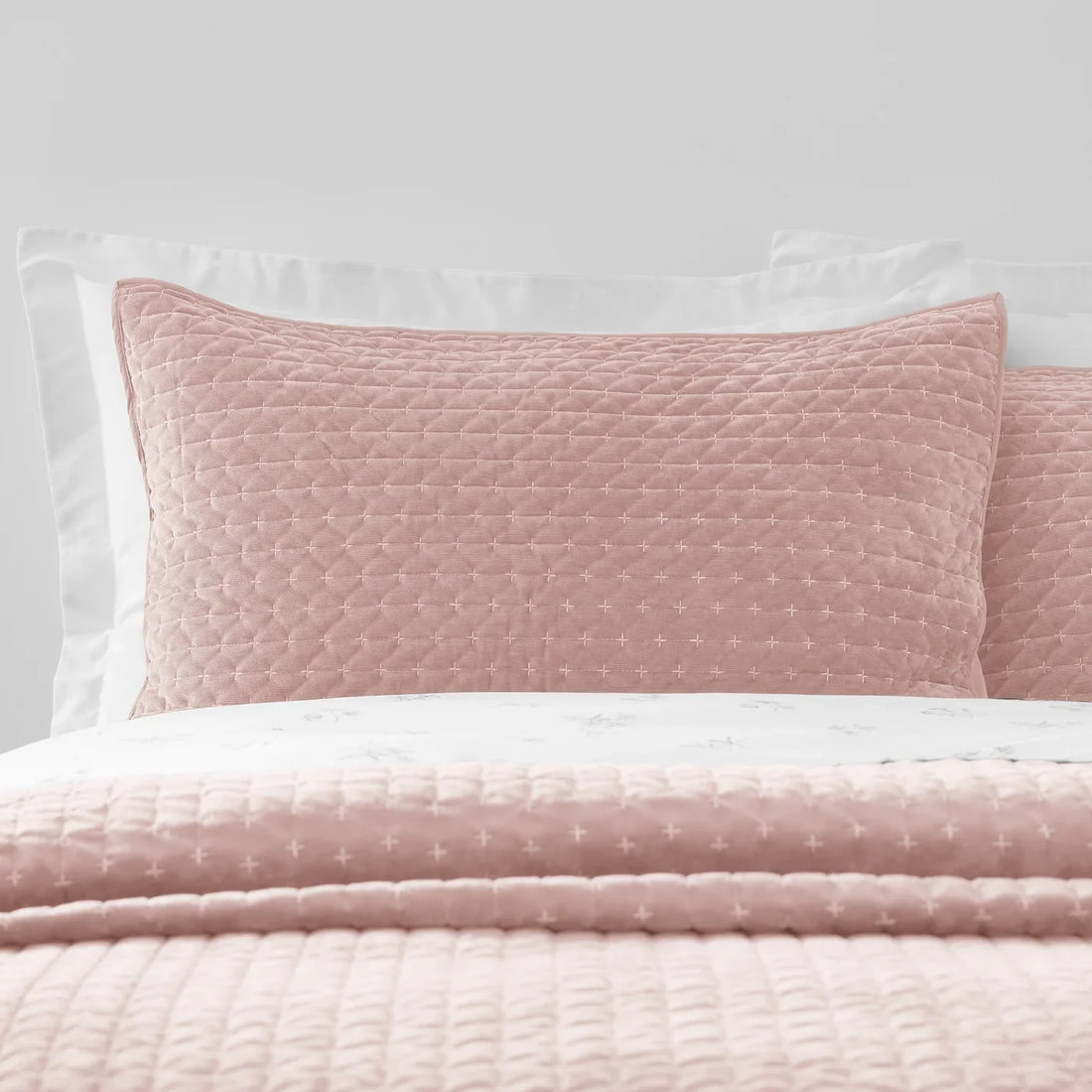 Bianca Fine Linens Attica Velvet Pillowcases - Pink