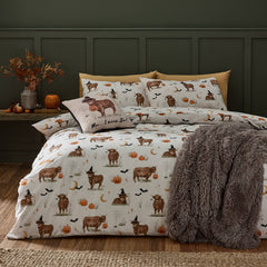 Catherine Lansfield Halloween Highland Cow Duvet Cover Set - Natural