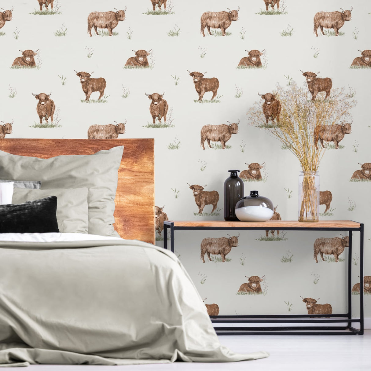 Catherine Lansfield Angus Highland Cow Natural Wallpaper - Angus Highland Cow Wallpaper