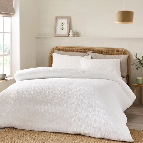 Catherine Lansfield Crinkle Seersucker Blue Duvet Cover Set - White