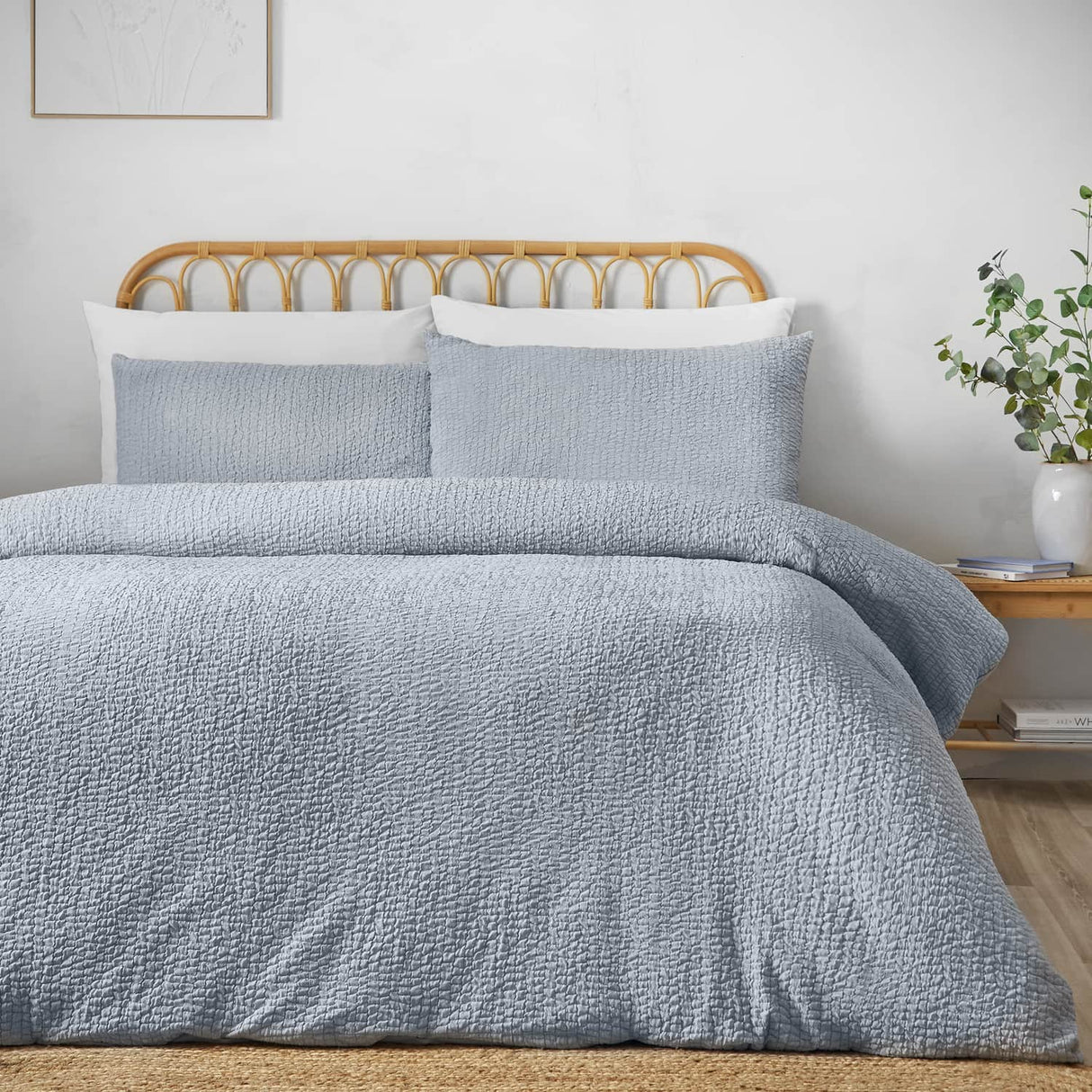 Catherine Lansfield Crinkle Seersucker Duvet Cover Set - Crinkle Seersucker Blue Duvet Set