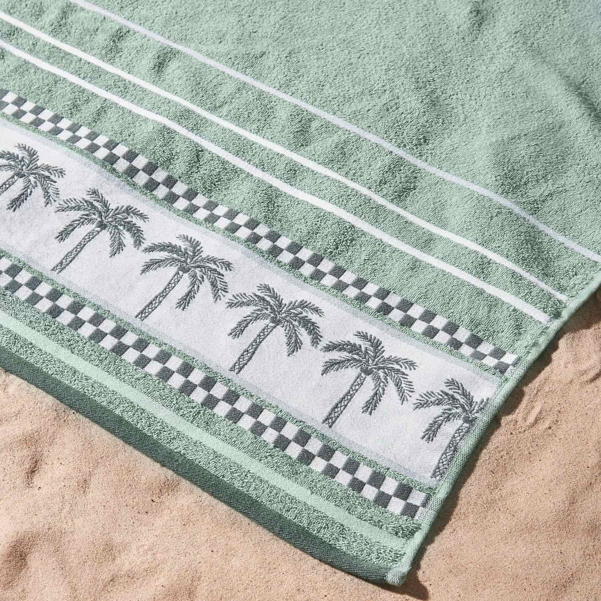 Catherine Lansfield Palm Trees Extra Large Cotton Beach Towel 90x180cm - Green - Palms Beach Towel