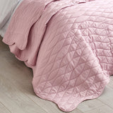 Catherine Lansfield Scallop Waves Bedspread - Scallop Waves Pink Bedspread
