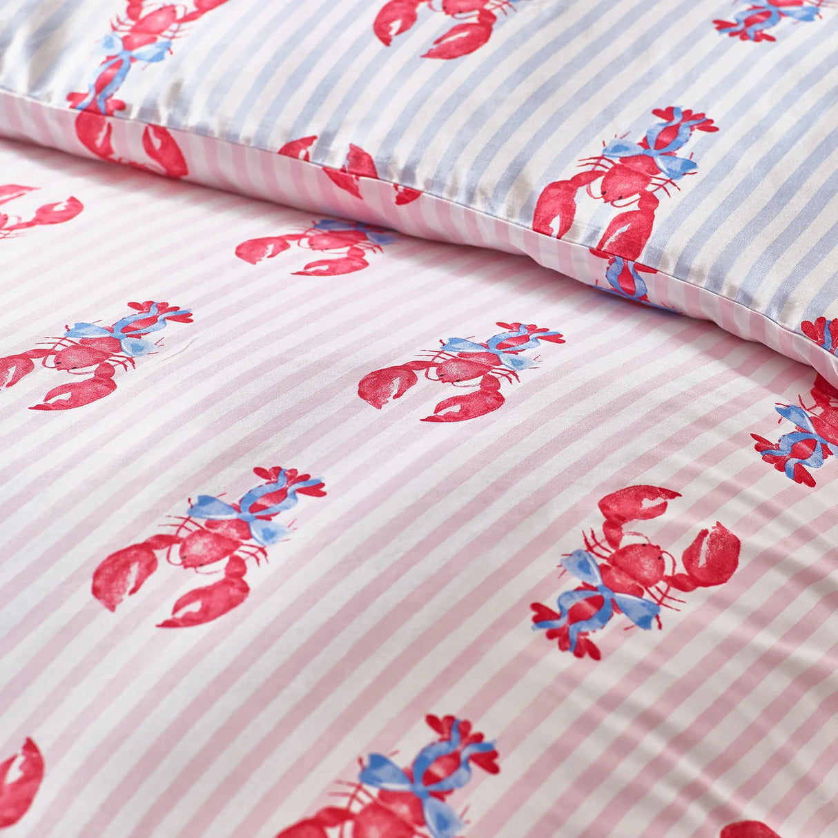Sassy B Lobster Stripe Reversible Duvet Cover Set 4