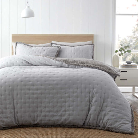 Catherine Lansfield Nori Cosy Sherpa Duvet Cover Set - Silver