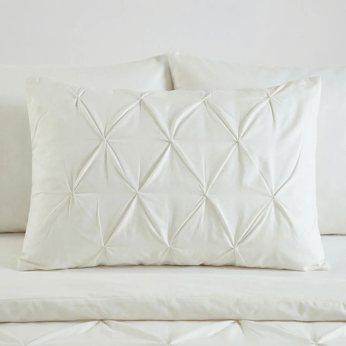 Balmoral Duvet Cover Set - Cream image 3