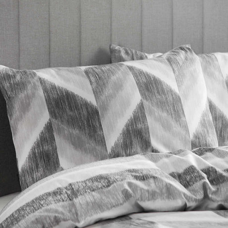Kamari Stripe Duvet Cover Set