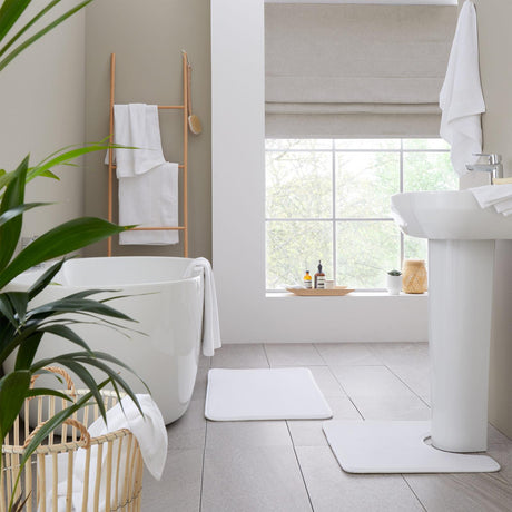 Anti-Bacterial 2 Piece Bath Sheet 500gsm Towel Bale by Catherine Lansfield