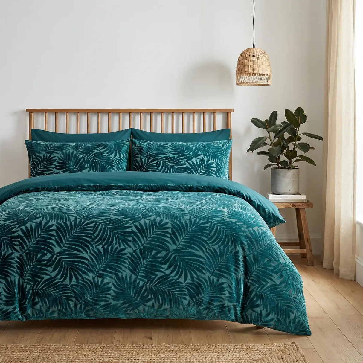 Paloma Velvet Duvet Cover Set - Emerald