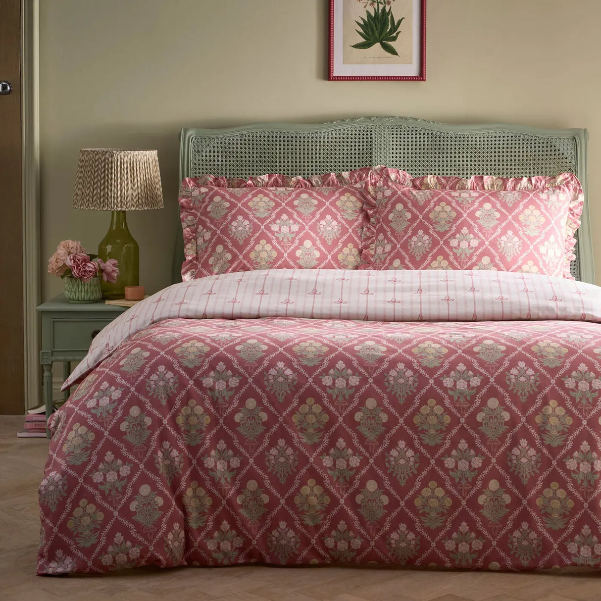 Aurelia Duvet Cover Set in Pink - Double
