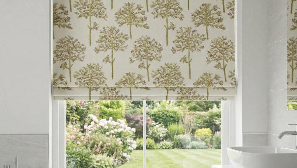 Amersham Made to Measure Roman Blind Wine