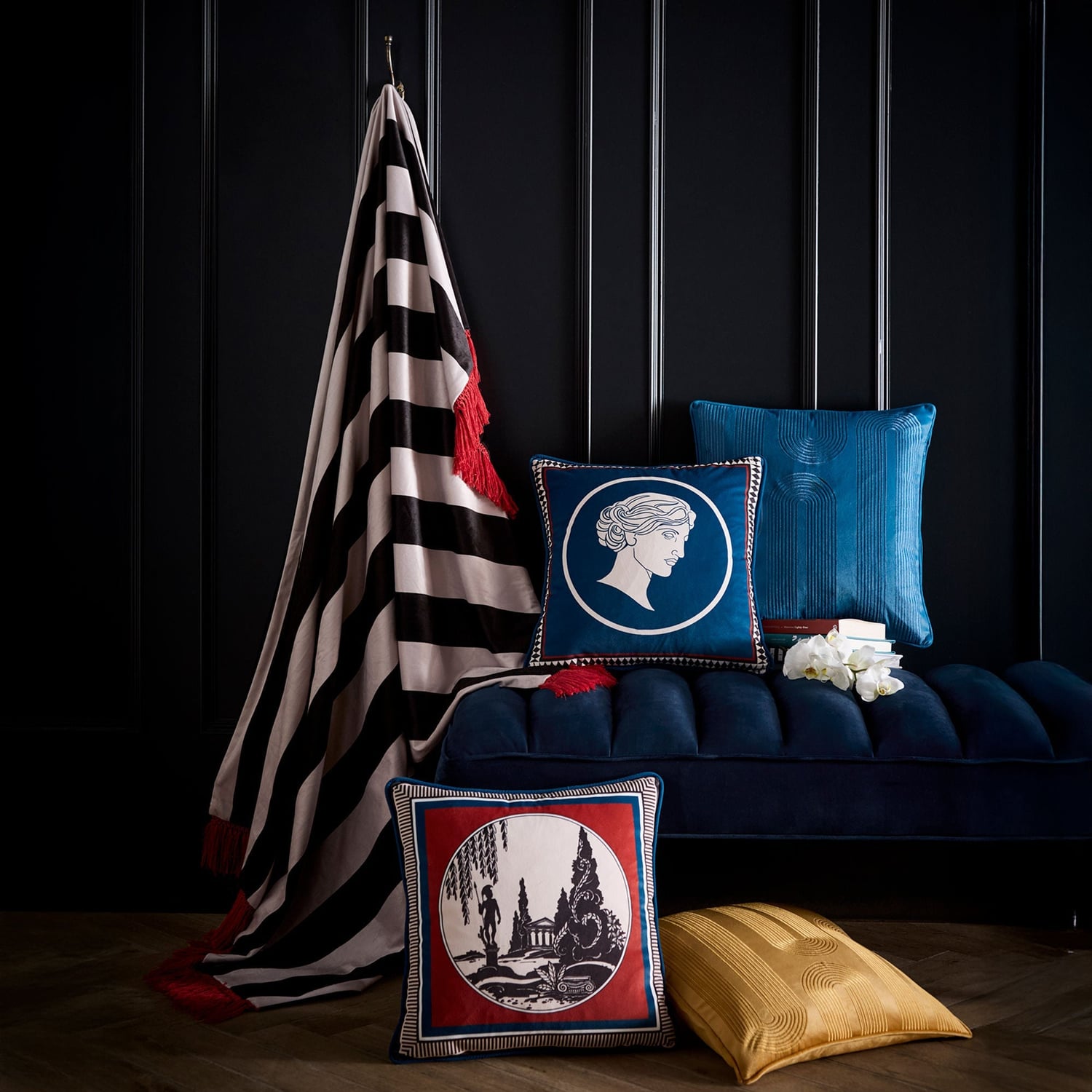 Laurence Llewelyn-Bowen Arcadia Red Scene Print Filled Cushion - Arcadia Cushion In Red 43 X 43Cm 4