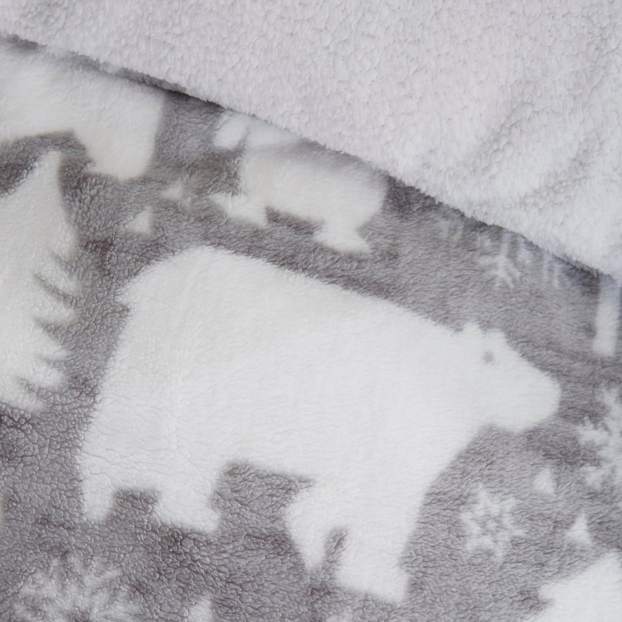 Arctic Animals Cosy Microfibre Duvet Cover Set - Arctic Animals Christmas Duvet Cover Set In Grey 4