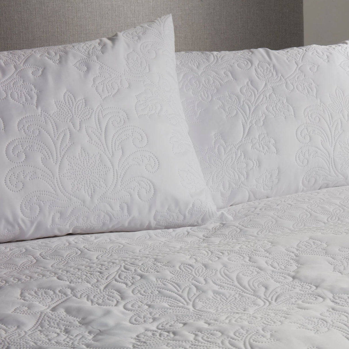 Avery Stripe Beige Microfibre Duvet Cover Set - White - Avery Stripe Duvet Cover Set In White 4