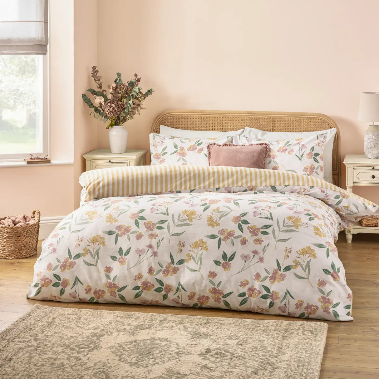 Betsie Duvet Cover Set by Wylder Nature
