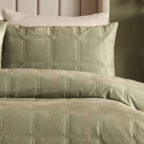 Brighton Square Duvet Cover Set in Green - Double