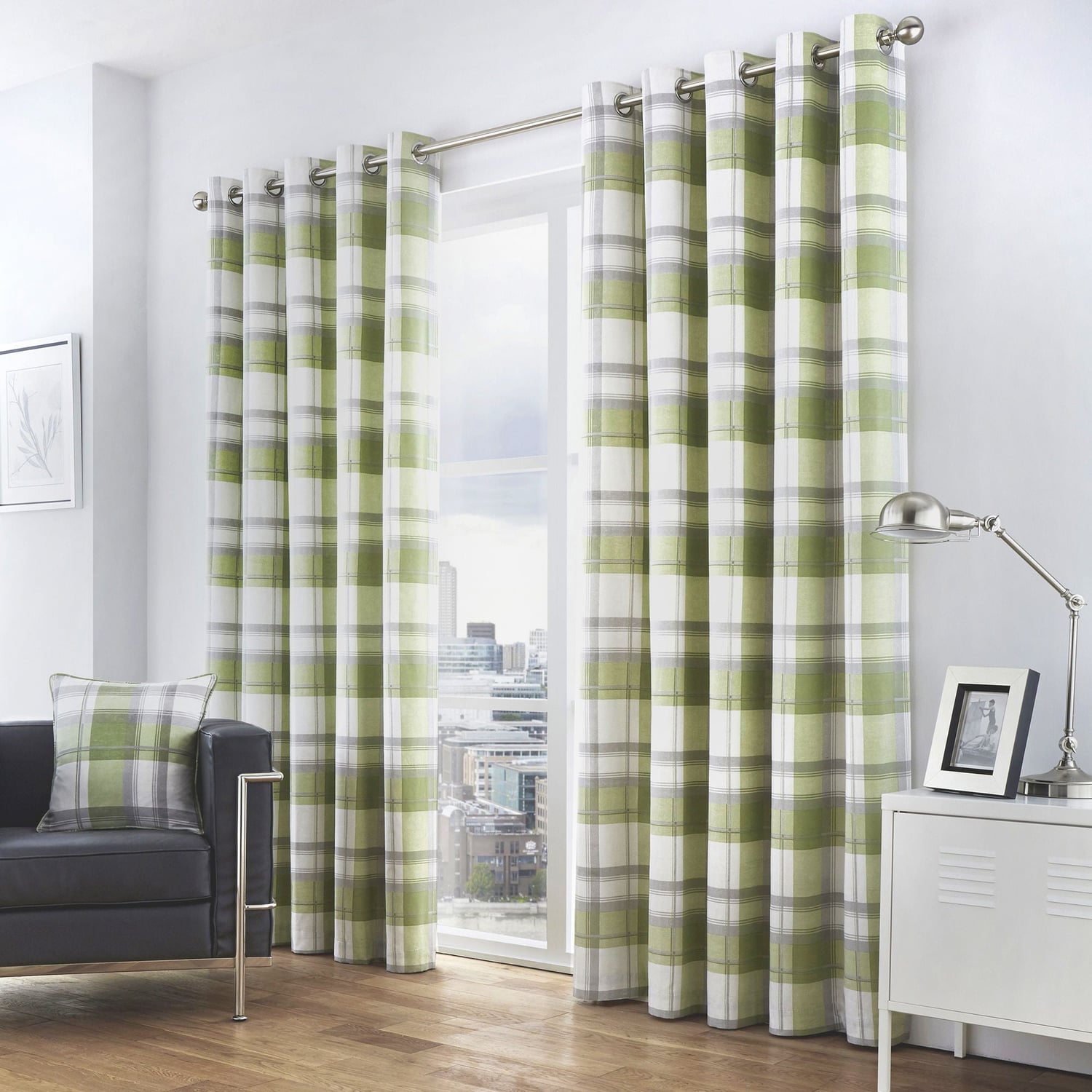 Balmoral Check Cushion Cover Cosy Tartan Pattern 43cm x 43cm - Green - Balmoral Check Cushion In Green 43 X 43Cm 2