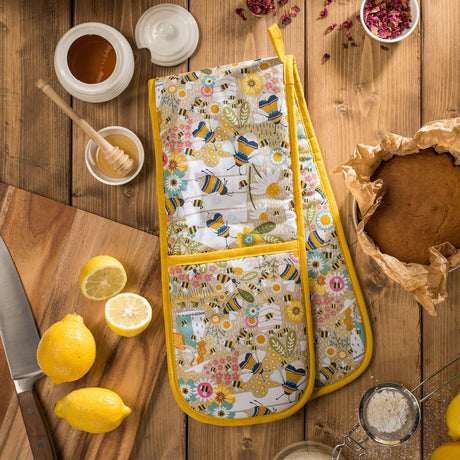 Ulster Weavers Bee Keeper Luxury 100% Cotton Double Oven Glove - Bee Keeper Double Oven Glove In Natural 3