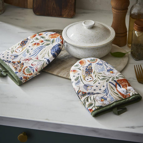 Ulster Weavers Blackthorn Floral Cotton Textiles Microwave Mitts Pair - Blackthorn Microwave Mitts Pair In Beige 3