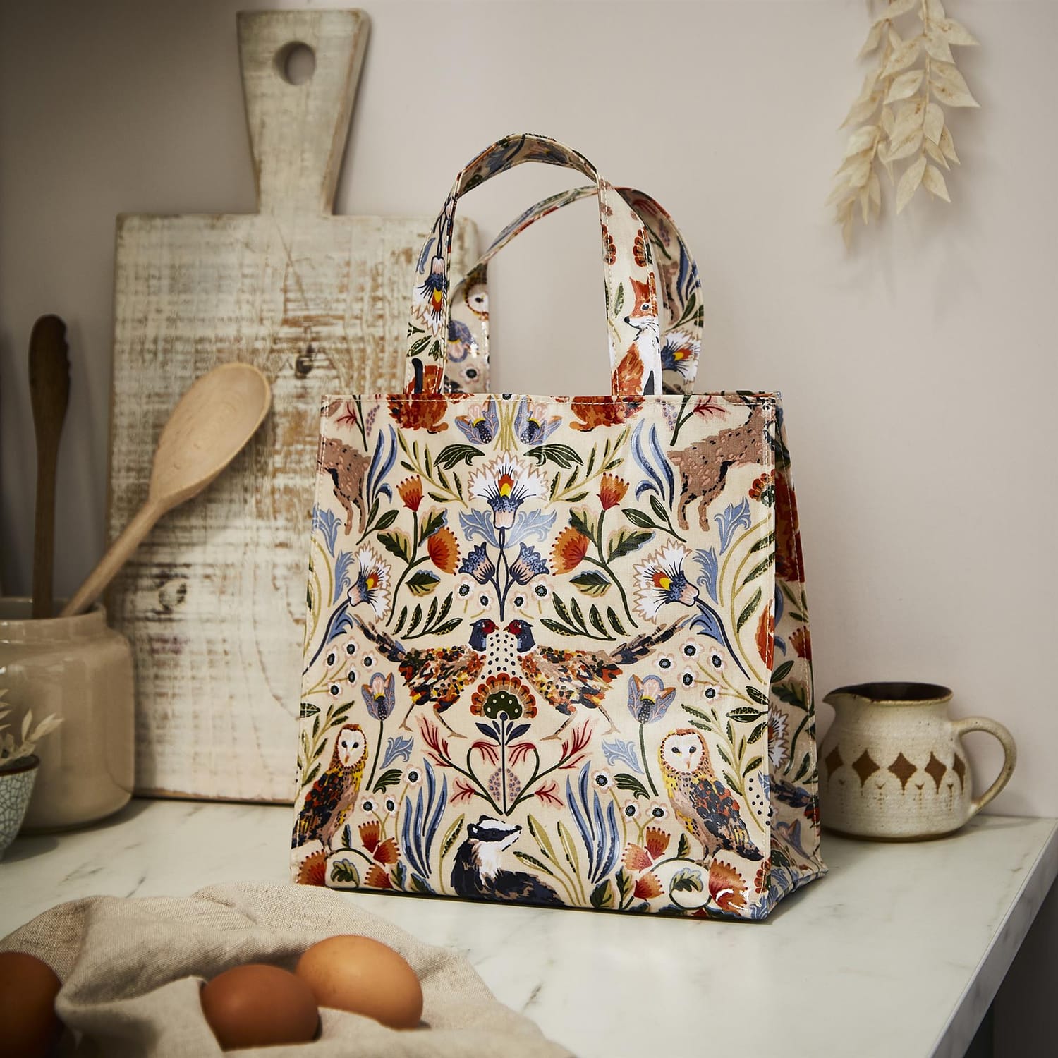 Ulster Weavers Blackthorn Floral Small PVC Bag - Blackthorn Pvc Bag Small In Beige 2
