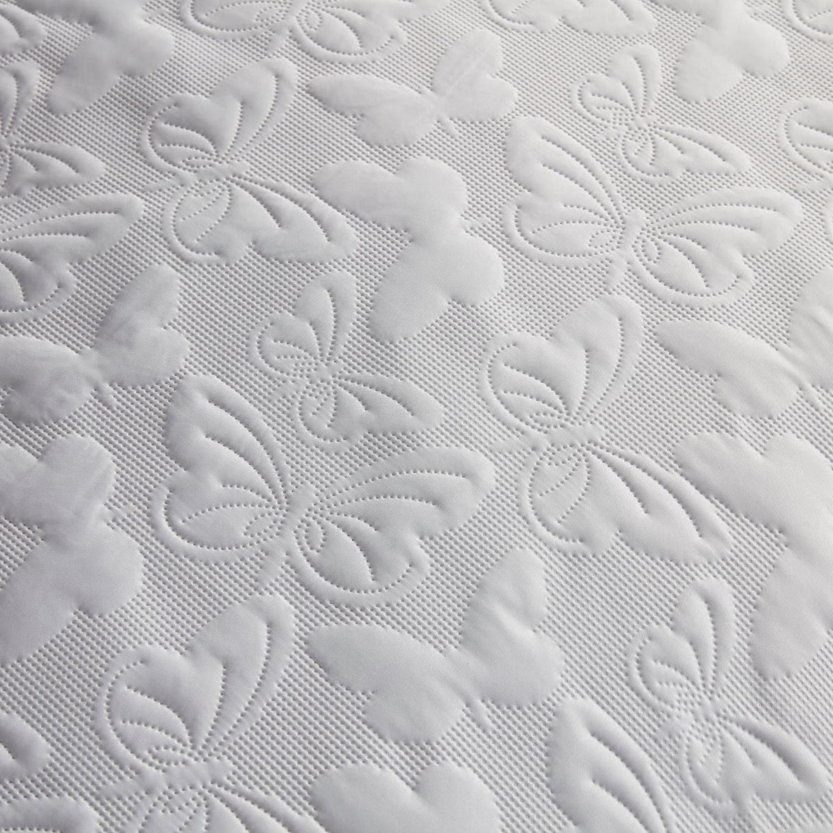 Butterfly Garden Floral Quilted Bedspread - Butterfly Garden Bedspread In White 200 X 230Cm 3