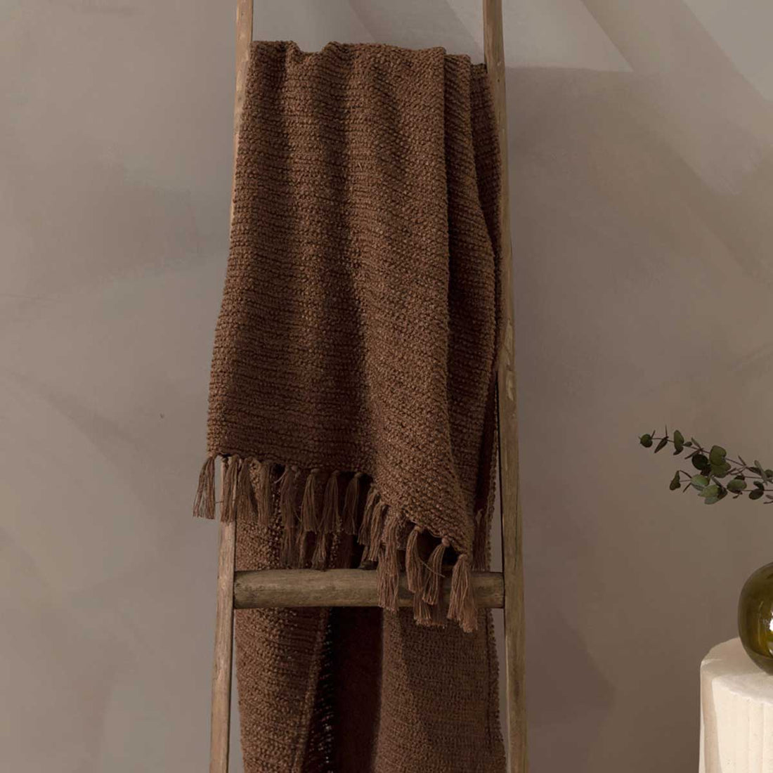 Candar Boucle Woven Tasselled Throw – Cocoa – 130cm x 170cm