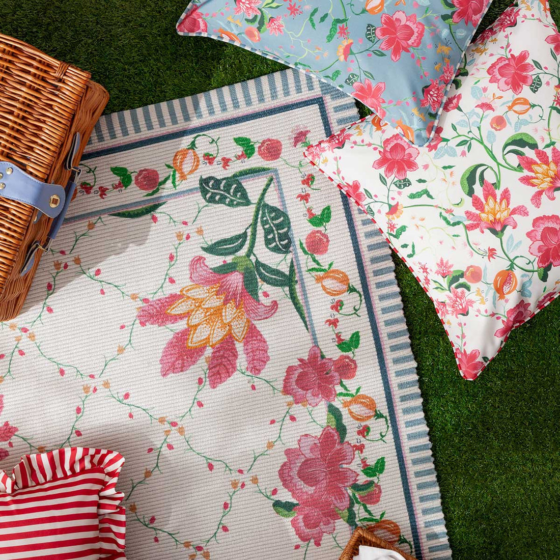Claudia Outdoor Rug 120cm x 170cm - Candy Red