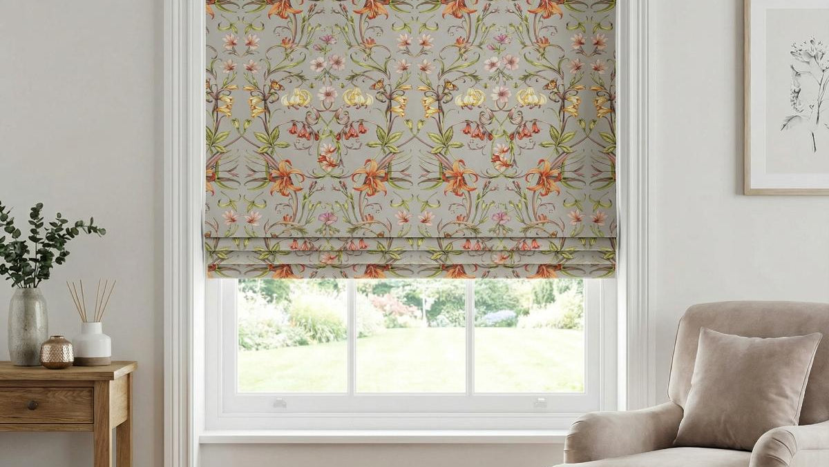 Carlotta Made to Measure Roman Blind Pebble
