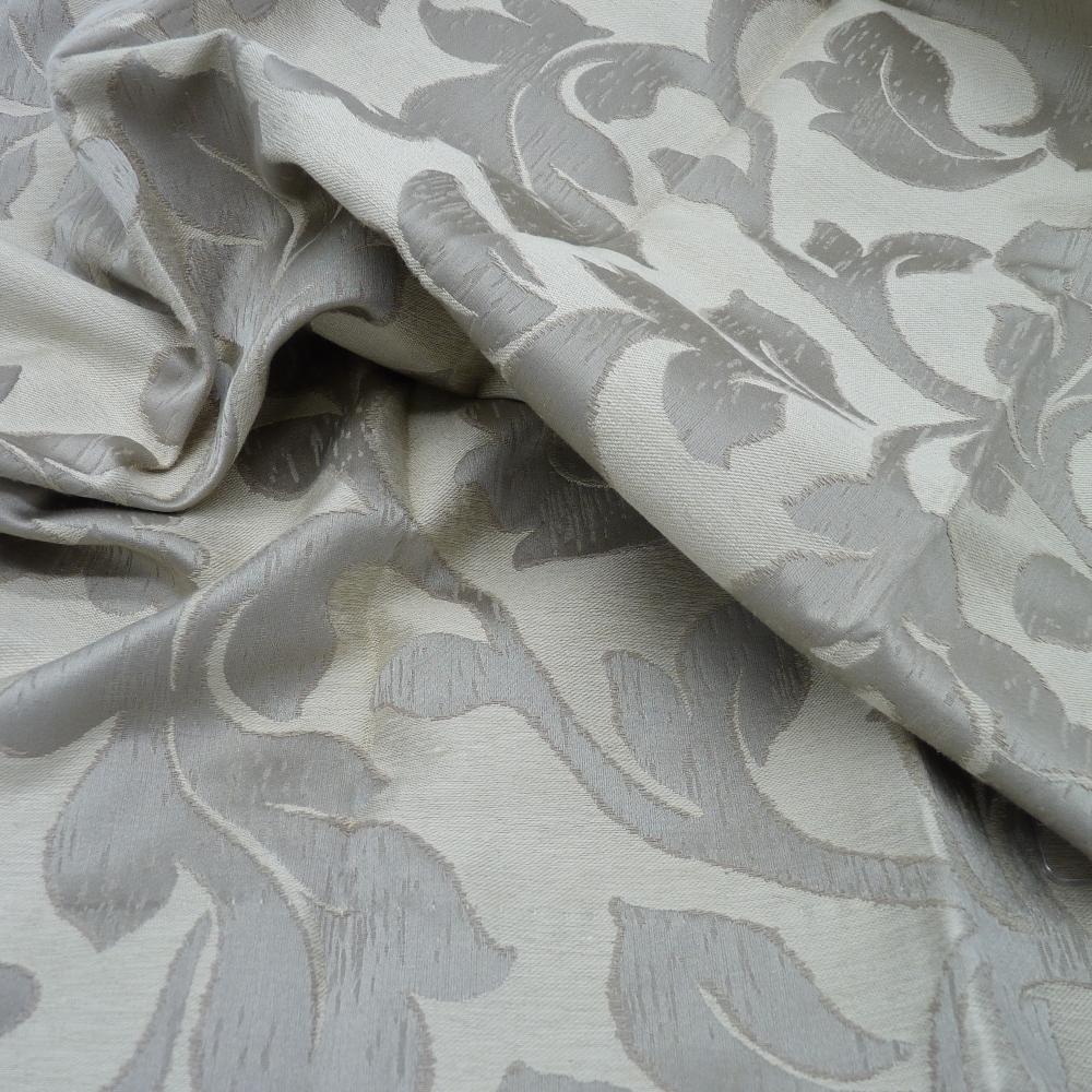 Cascina Made to Measure Roman Blind Putty 2