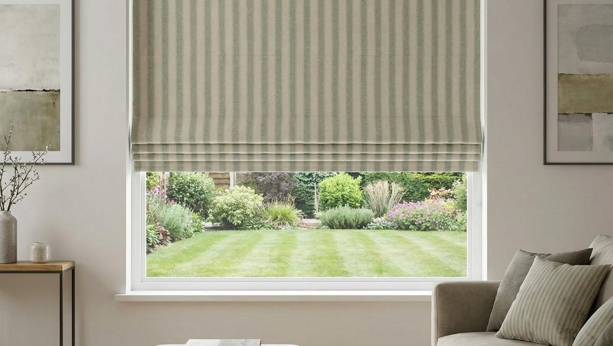 Castelli ­Stripe Made to Measure Roman Blind Duck Egg