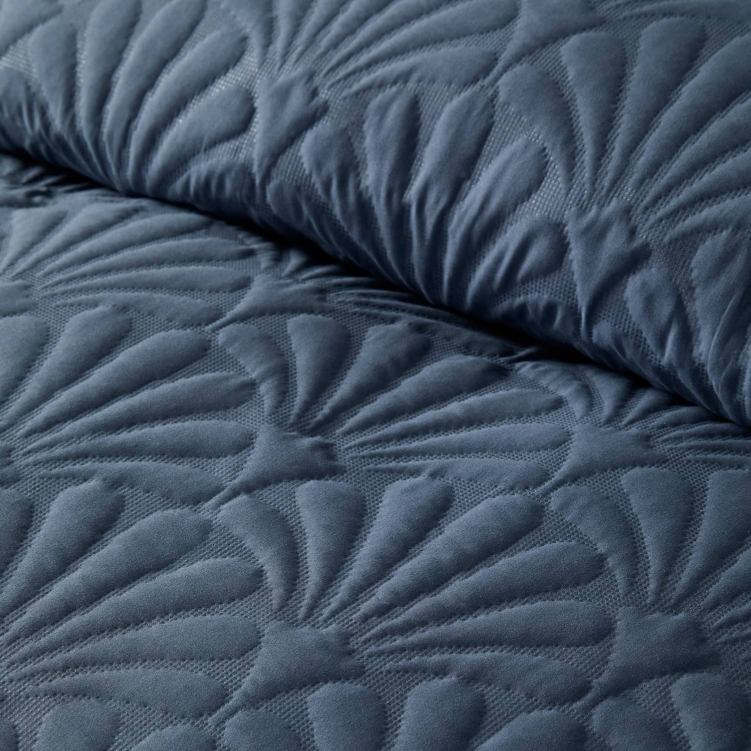 Cavali Soft Microfibre Duvet Cover Set - Dark Blue - Cavali Duvet Cover Set In Dark Blue 3