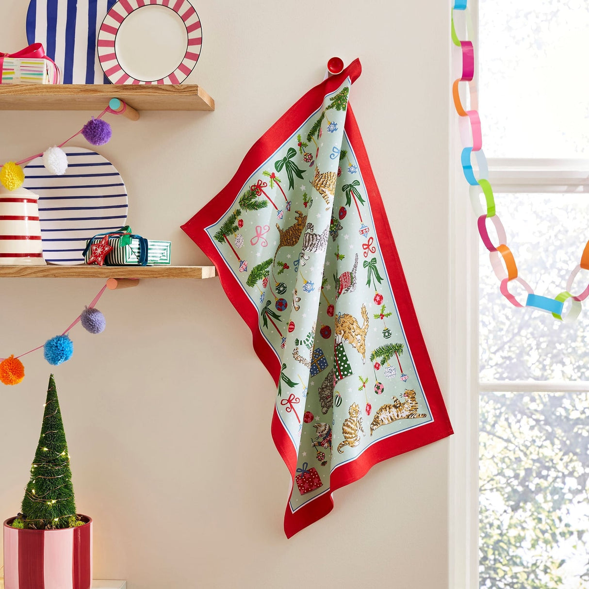 Ulster Weavers Christmas Cats Cotton Tea Towel - Christmas Cats Cotton Tea Towel In Seafoam 2