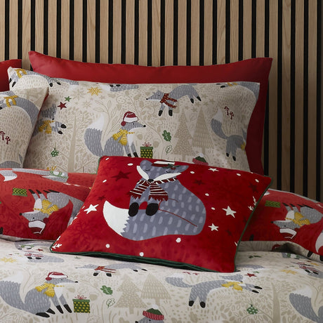 Snug Foraging Fox Cosy Brushed Cotton Duvet Cover Set - Christmas Foraging Fox Duvet Cover Set In Red 2