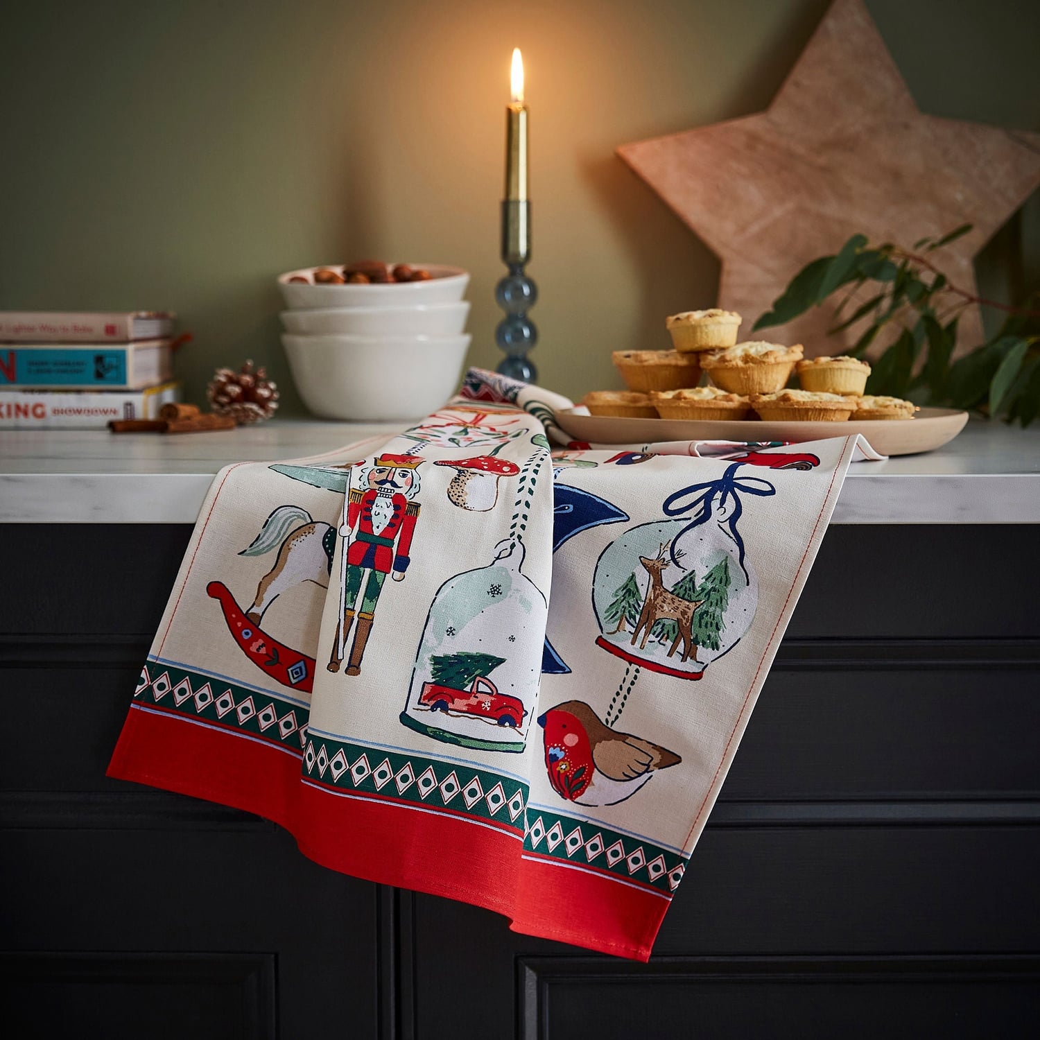 Ulster Weavers Christmas Ornaments Tea Towel - Christmas Ornaments Cotton Tea Towel In Multicolour 2