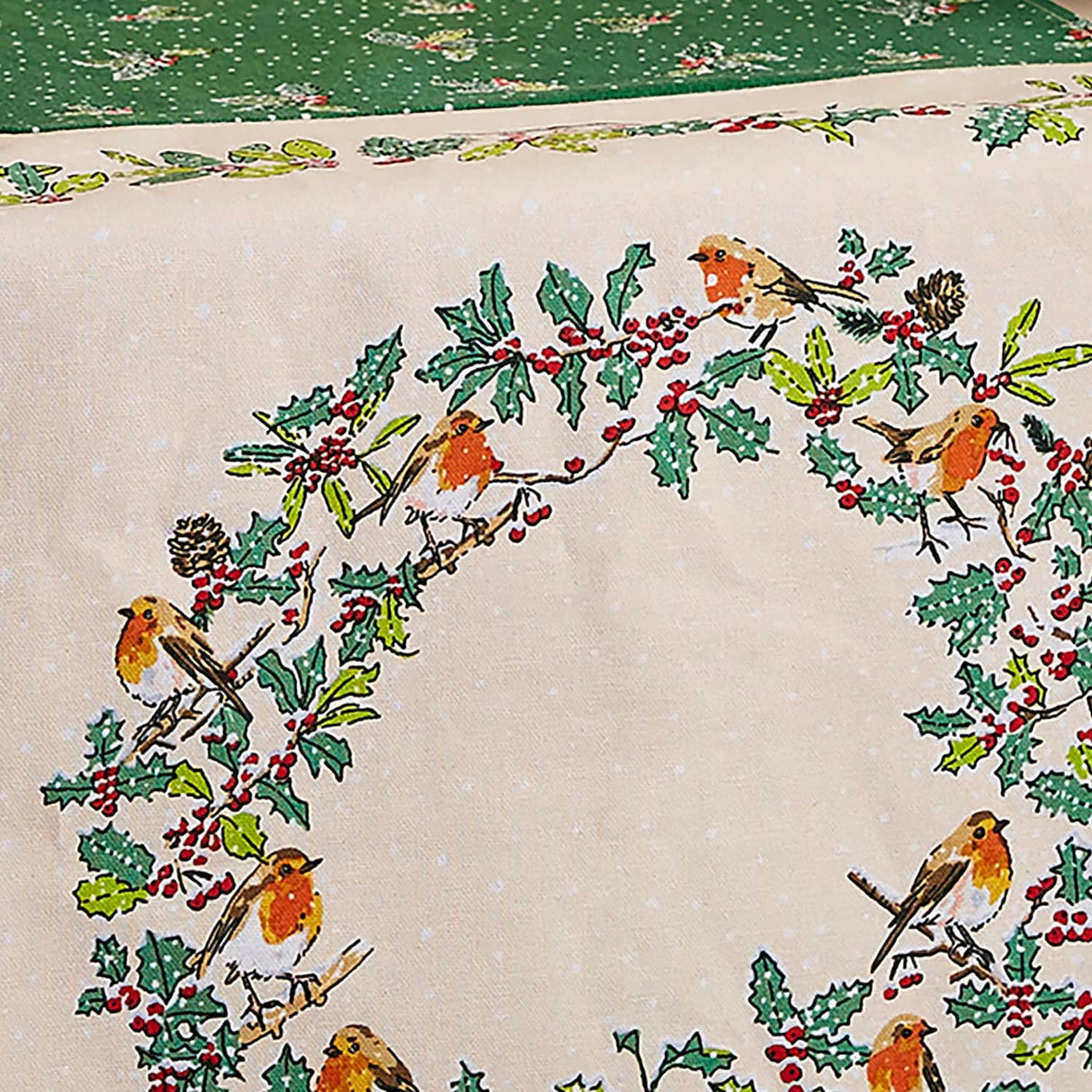 Ulster Weavers Christmas Robins Cotton Accessories Table Runner - Christmas Robins Table Runner In Green 5