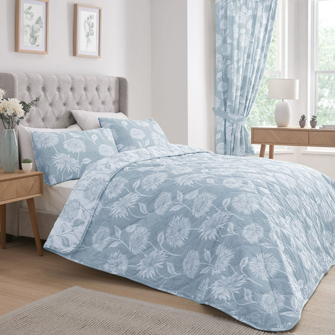 Chrysanthemum Floral Bedspread Blue and Green 230cm x 200cm