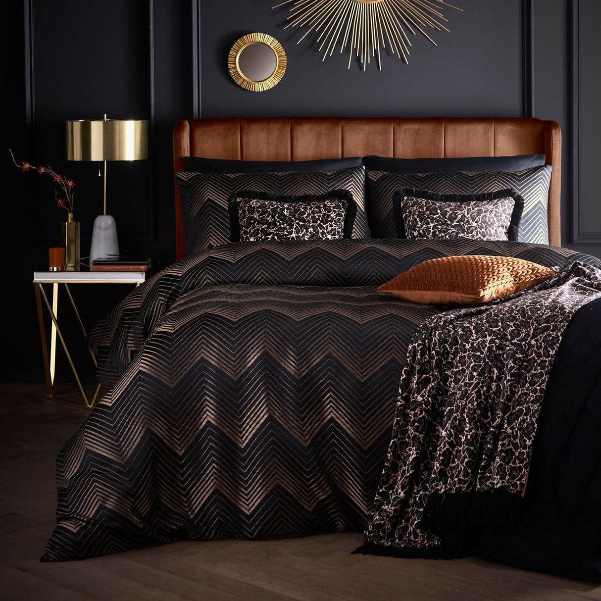 Laurence Llewelyn-Bowen Cocktail Microfibre Duvet Cover Set - Black - Cocktail Duvet Cover Set In Black 4