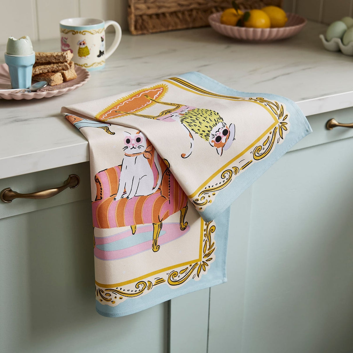 Ulster Weavers Cool Cats Tea Towel - Cool Cats Cotton Tea Towel In Multicolour 2