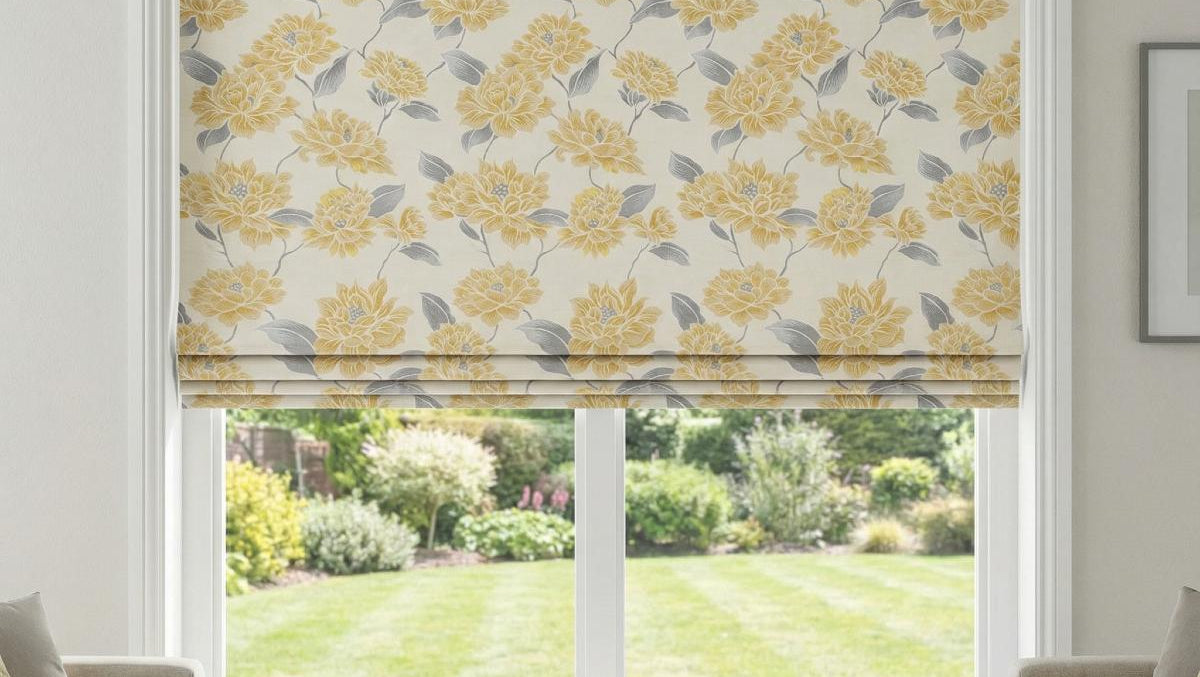 Corsica Made to Measure Roman Blind Gold