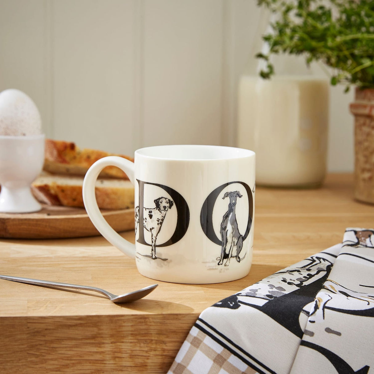 Ulster Weavers Country Dogs Bone China Mug - Country Dogs Bone China Mug In Brown 2